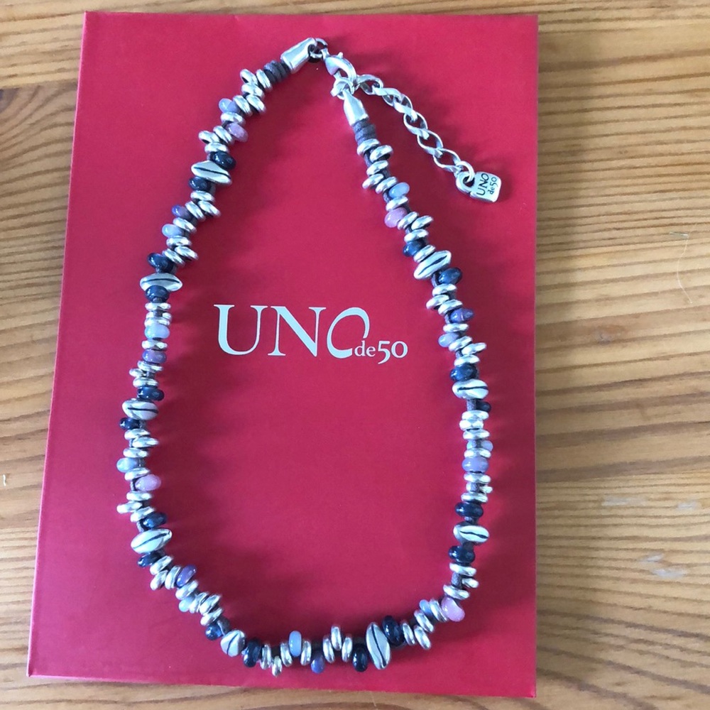 Uno de 50 “FLORA” Beaded Pink Convertible Necklace
